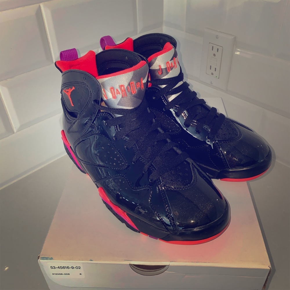 Air Jordan 7 Gloss Black Mens 7 womens 8.5 NEW